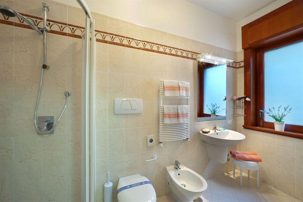 Apartment House *